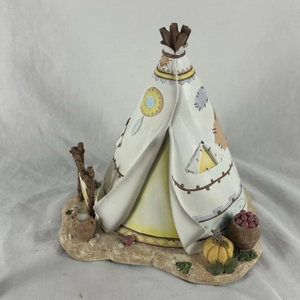 Precious Moments Hawthorne Village Full of Blessings Teepee‎ First Thanksgiving
